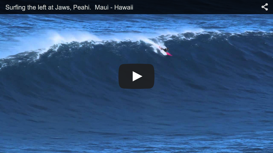 Surfing the left at Jaws, Peahi. Maui – Hawaii